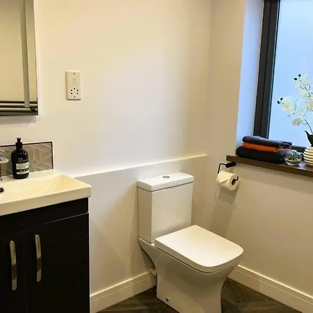 Unwind In Style, One-Bedroom Haven 4C Close To Dmu Leicester Exterior photo